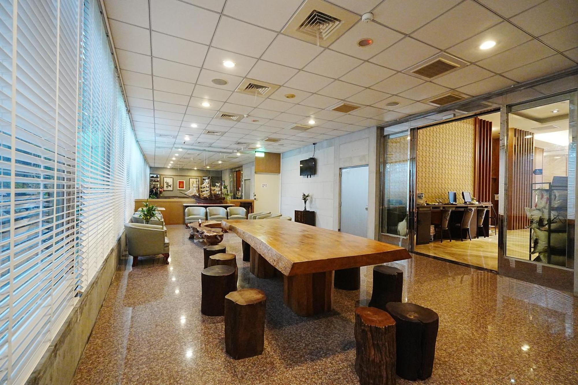 York Hotel Tajpej Zewnętrze zdjęcie